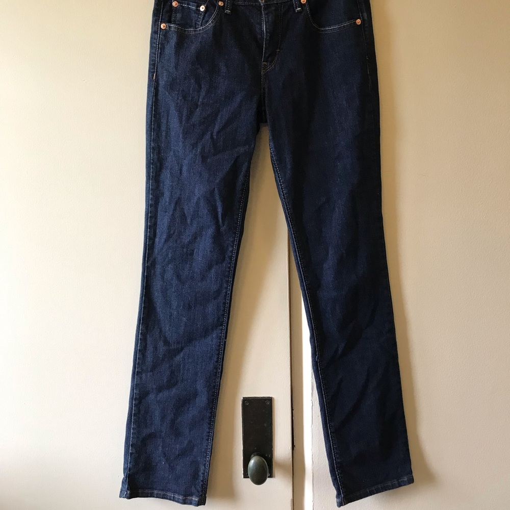 Levi’s 518 Straight Jeans